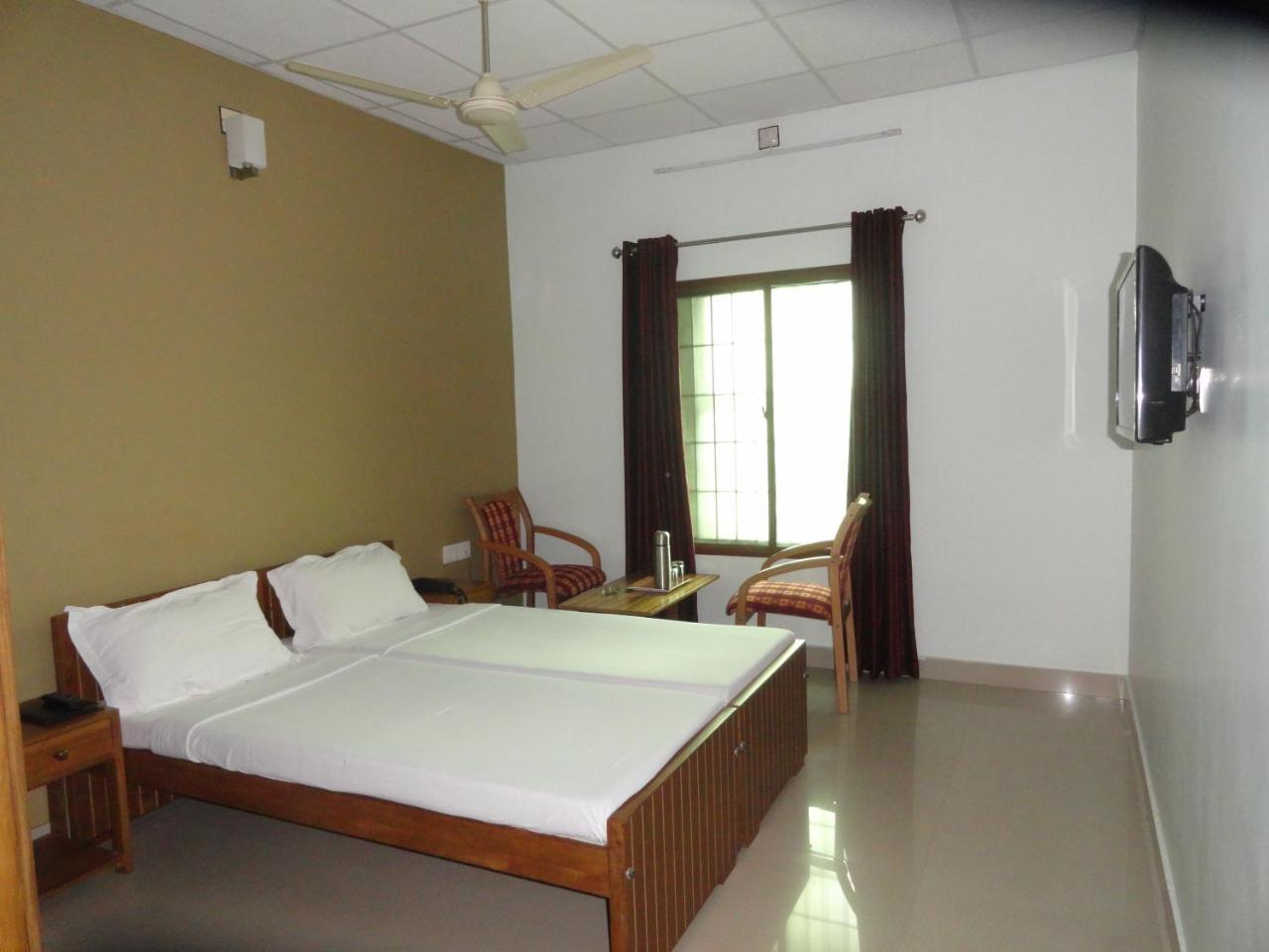 Hotel Madikeri Heritage Exteriér fotografie