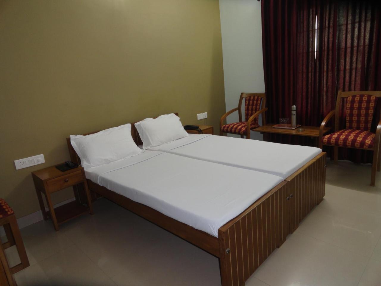 Hotel Madikeri Heritage Exteriér fotografie